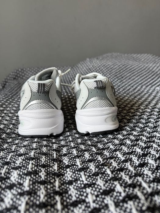 New Balance 530 37-ми номер