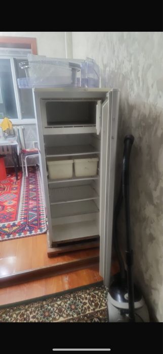 Холодильник сатылады