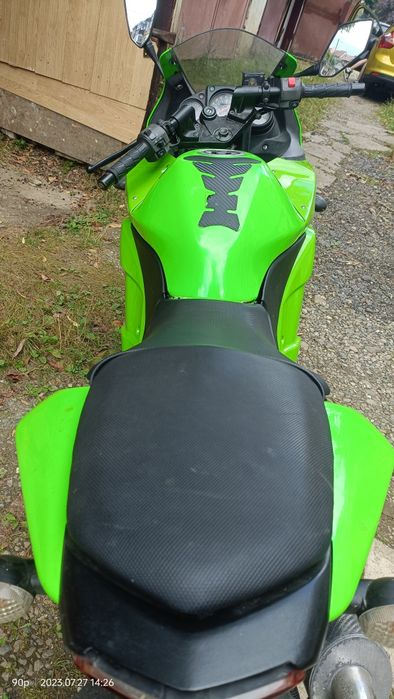 Kawasaki ninja 250r