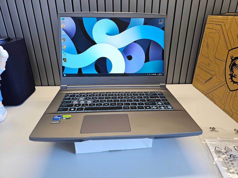 ПРОДАМ MSI Thin 15 B13 Ноутбук Игровой Ноутбук Core™i7-13620H/RTX4050.