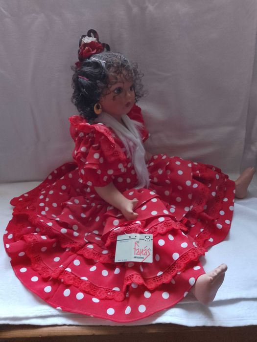 Колекционерска испанска кукла Alezanos