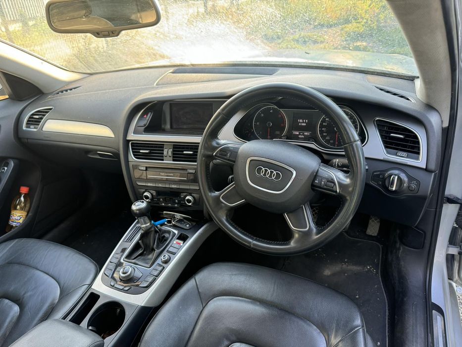 Ауди А4  2.0 тди 2013  год