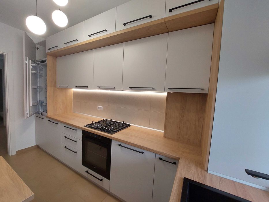 Inchiriez apartament doua camere