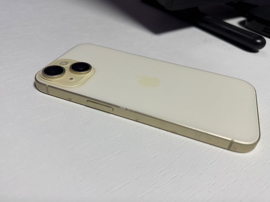iPhone 15 128gb