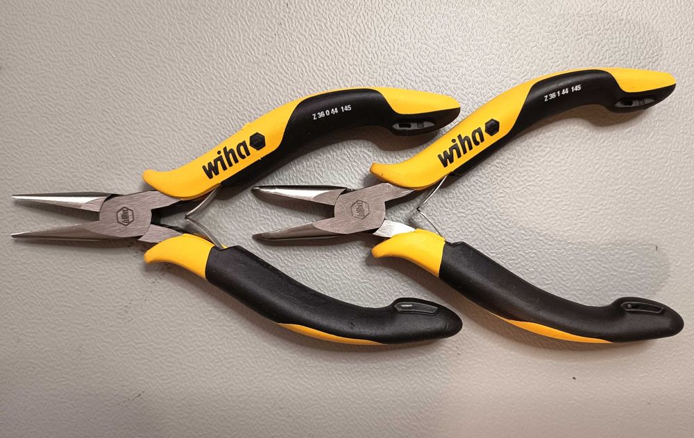 Set clesti varf ascutit electronica Wiha ESD