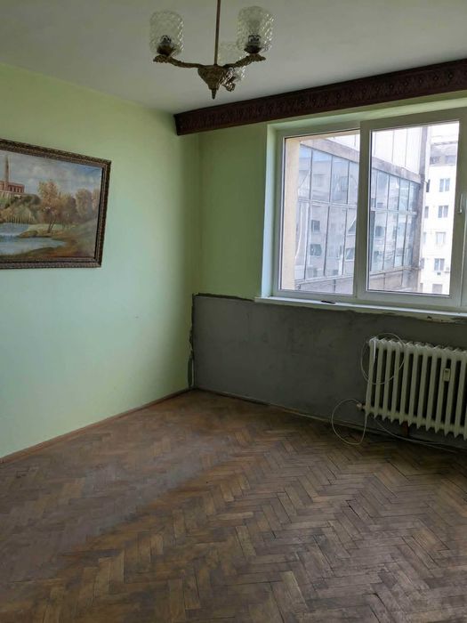 Apartament 3 camere decomandate, Cornisa