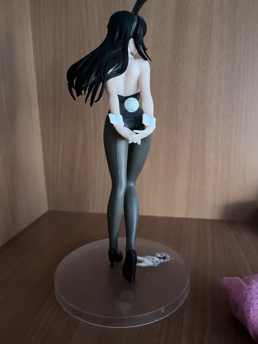 Продам аниме фигурки