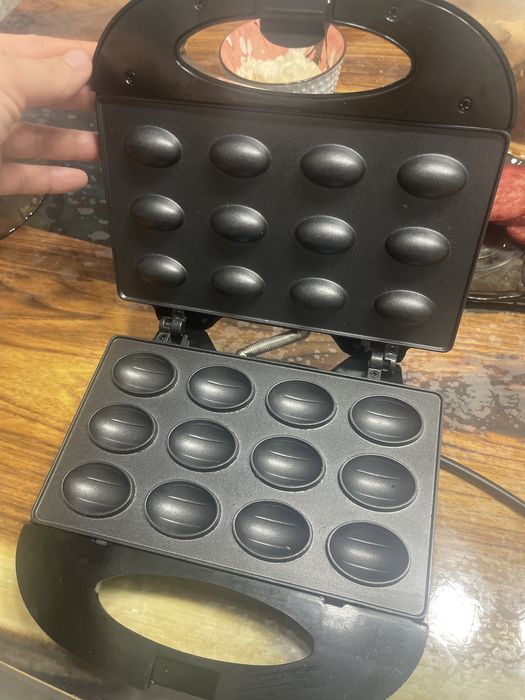 Продам орешницу новую