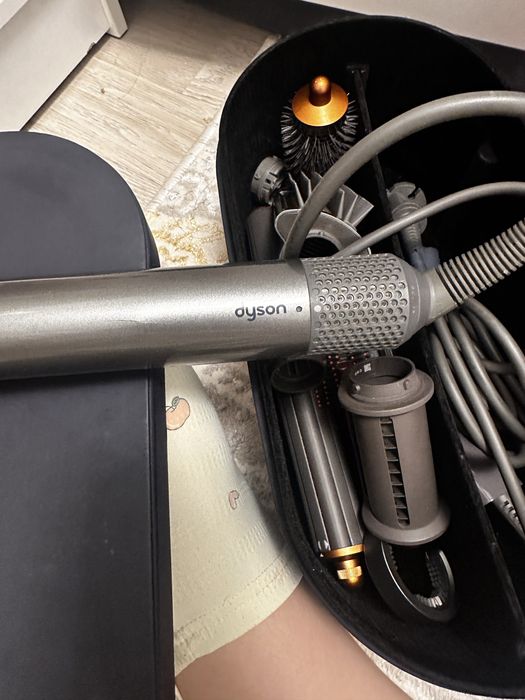 Дайсон.Оригинал.Документ и коробка есть