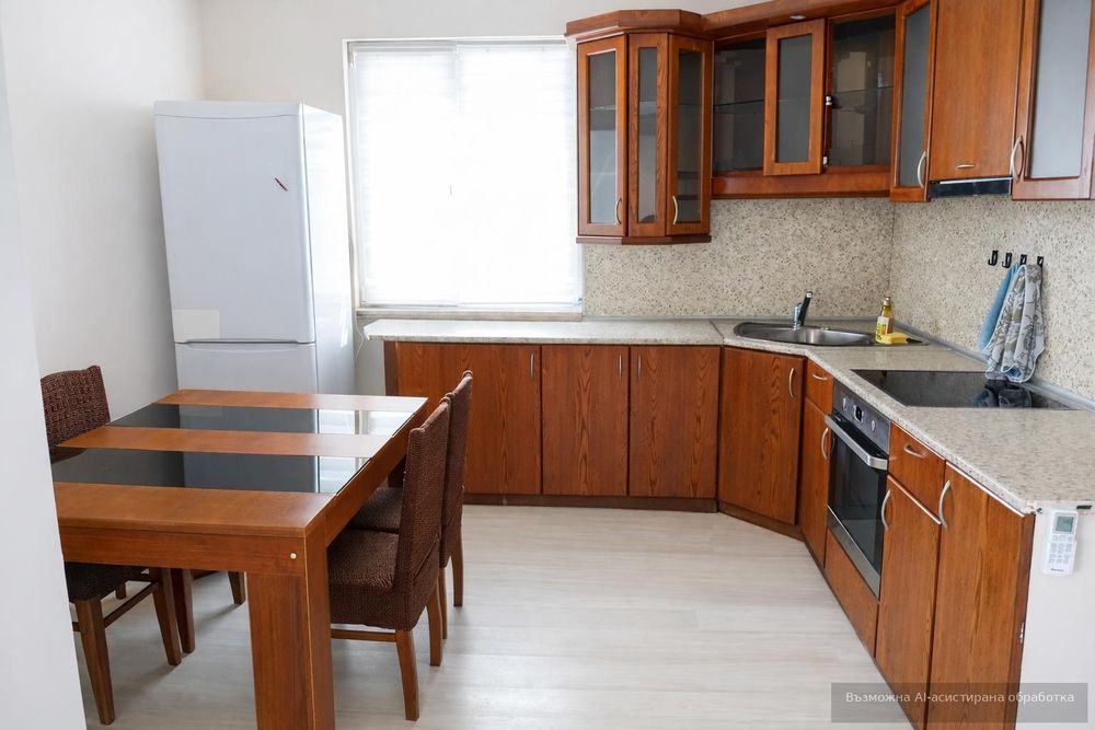 Дава се под наем Тристаен апартамент в Асеновград - 70 кв.м за 398.82 € - Снимка #1