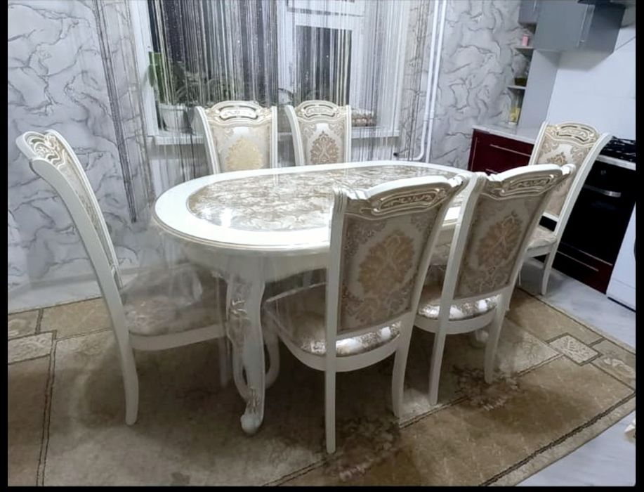 Продам стол со стульями