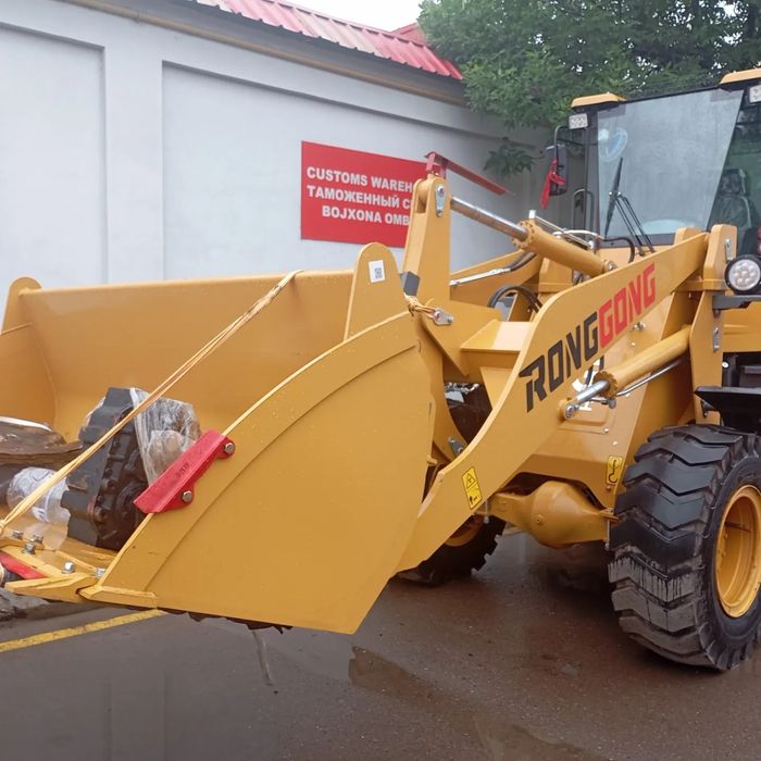 Фронтальный погрузчик 1,4куб