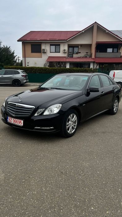 Mercedes-Benz E-class W212
