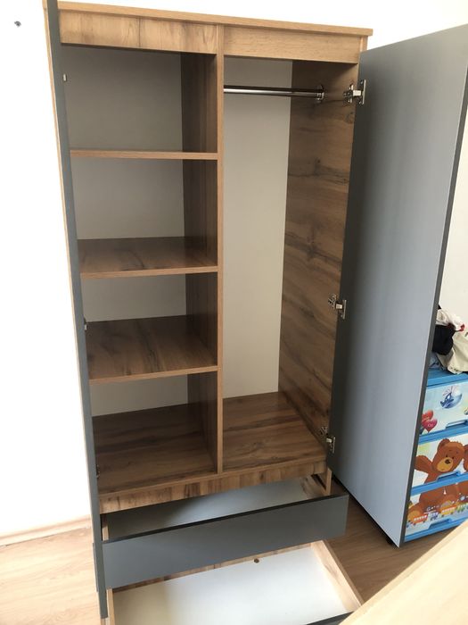 2 Шкафа продаю срочно переезжаю
