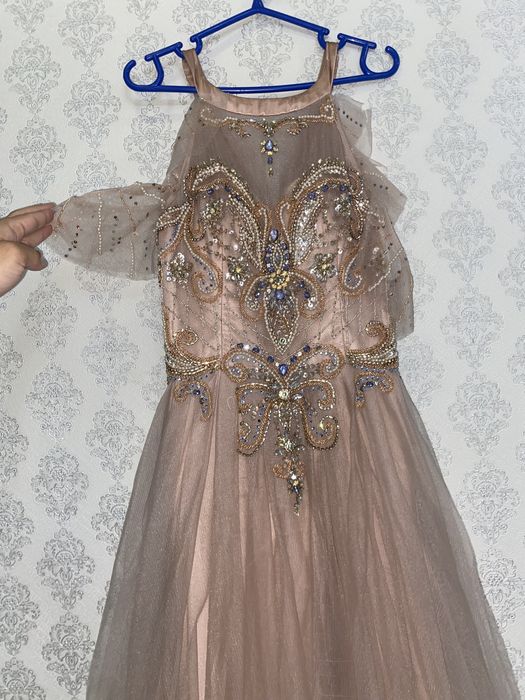 продам вечернее платье
