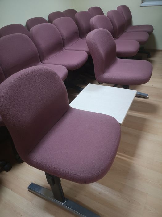 Офис столове - 15 броя (15лв./бр.) + 2 комплекта (2 стола с маса)