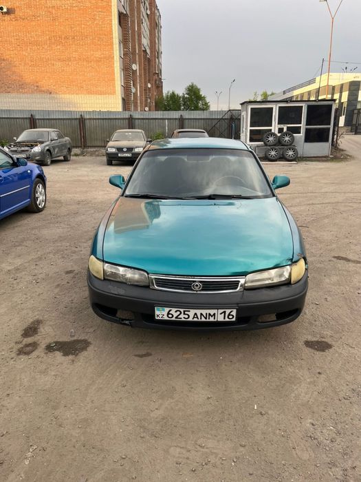 Продам машину мазда кронос 626
