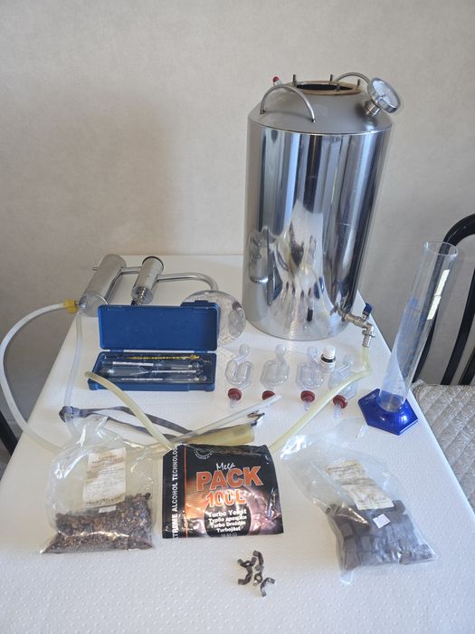 Аппарат для изготовления напитков