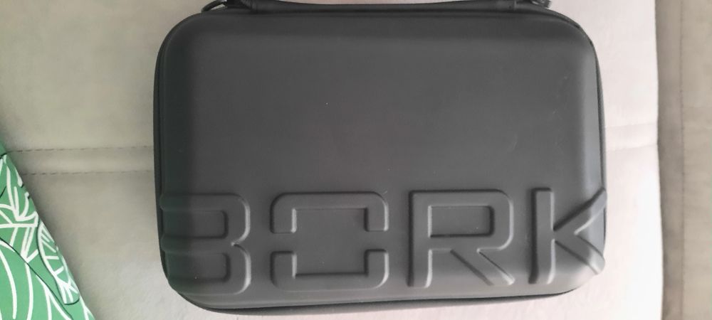 Продам массажер Bork