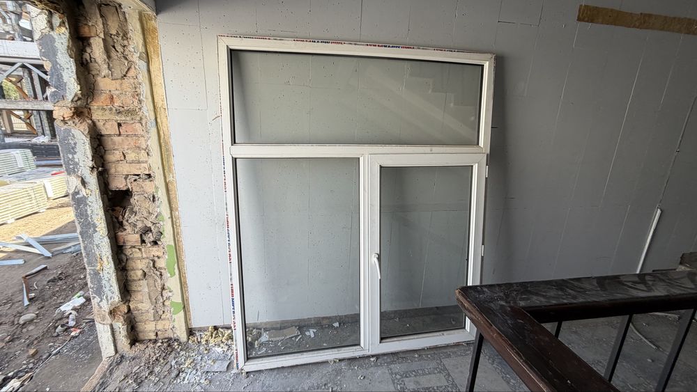 Продам пластиковое окно