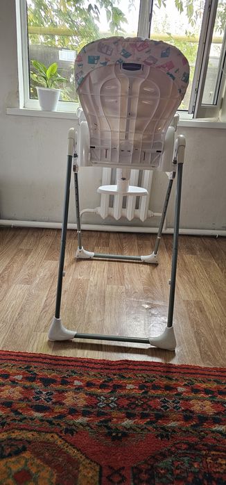 Продам детский столик