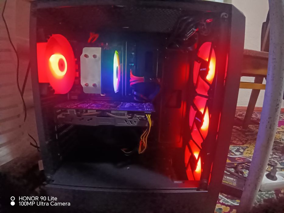 oyin ofis uchun orta darajadagi kuchli kamputer