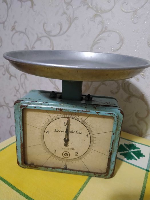 Продам весы бытовые