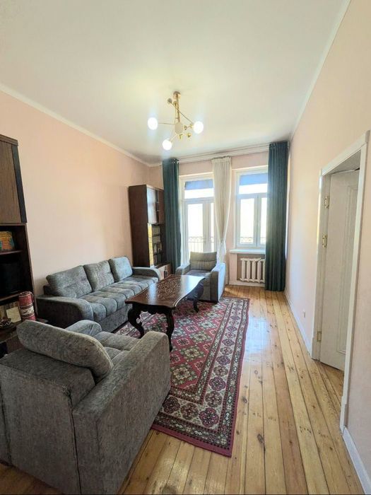 Супер предложение Высокопотолочка  аллея Гагарина  3/3/4 ремонт мебель