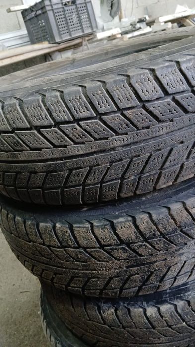Срочно продам шины срочно