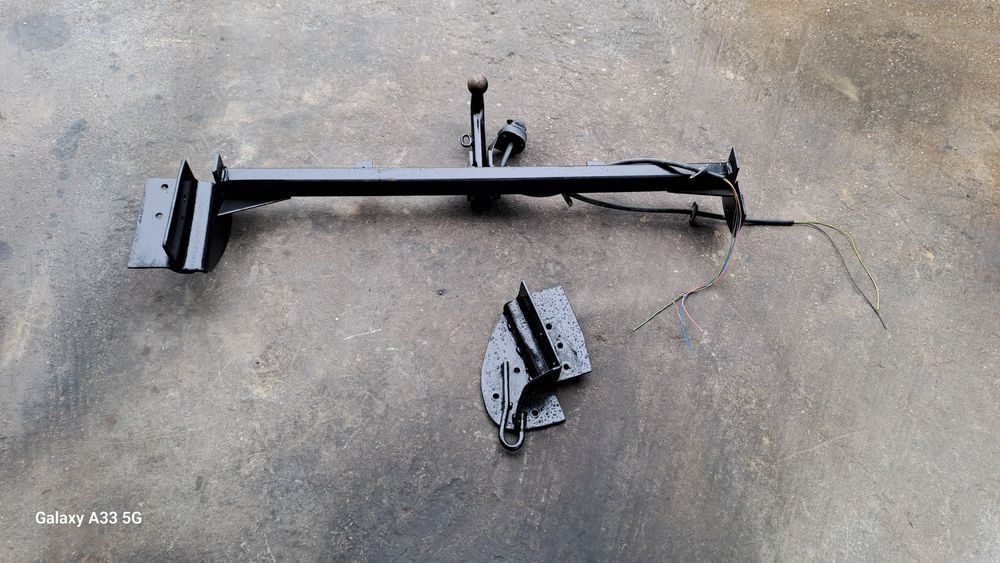 Теглич за Mazda MPV /Мазда МПВ