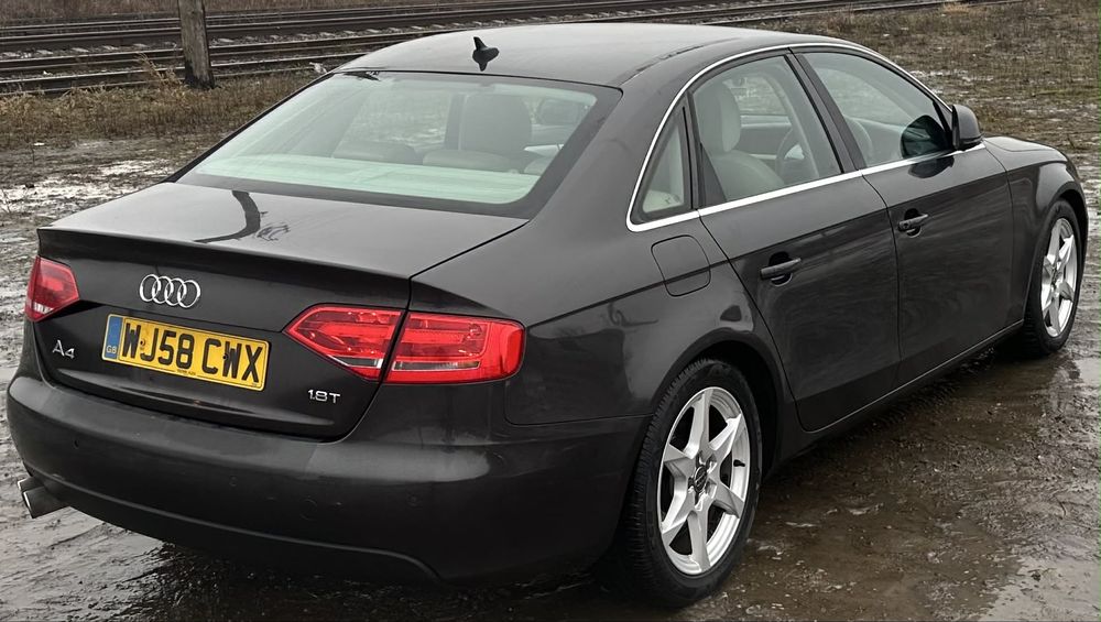 Audi a4 b8 1.8tfsi 2009