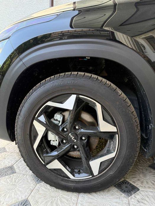 Kia Seltos sotiladi 3-pozitsiya 2.0 Atmasferni mator