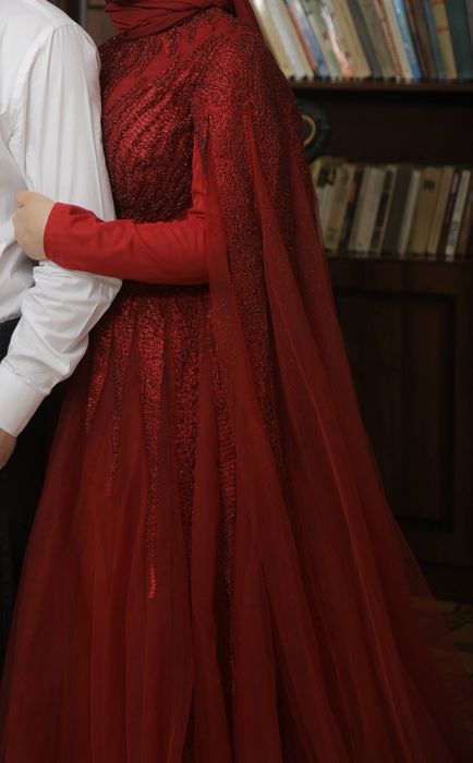 Вечерная платья шикарная Ayollar uchun koylak