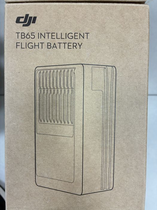 DJI батареи TB65 и зарядная станция BS65