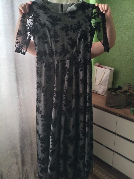 Продам платье. Район Ахмирова.