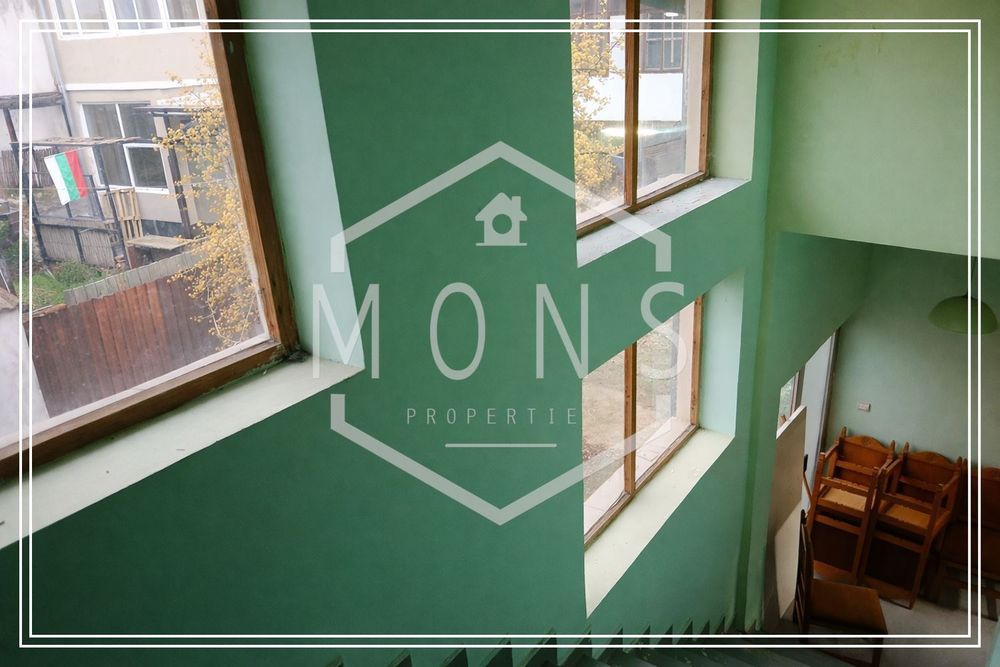 Къща в Габрово, област-гр.Севлиево площ 180 цена 1300