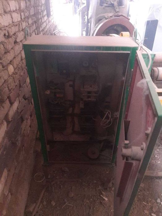 Валсовка сотилади ишлаб тургаг.Холати яхши