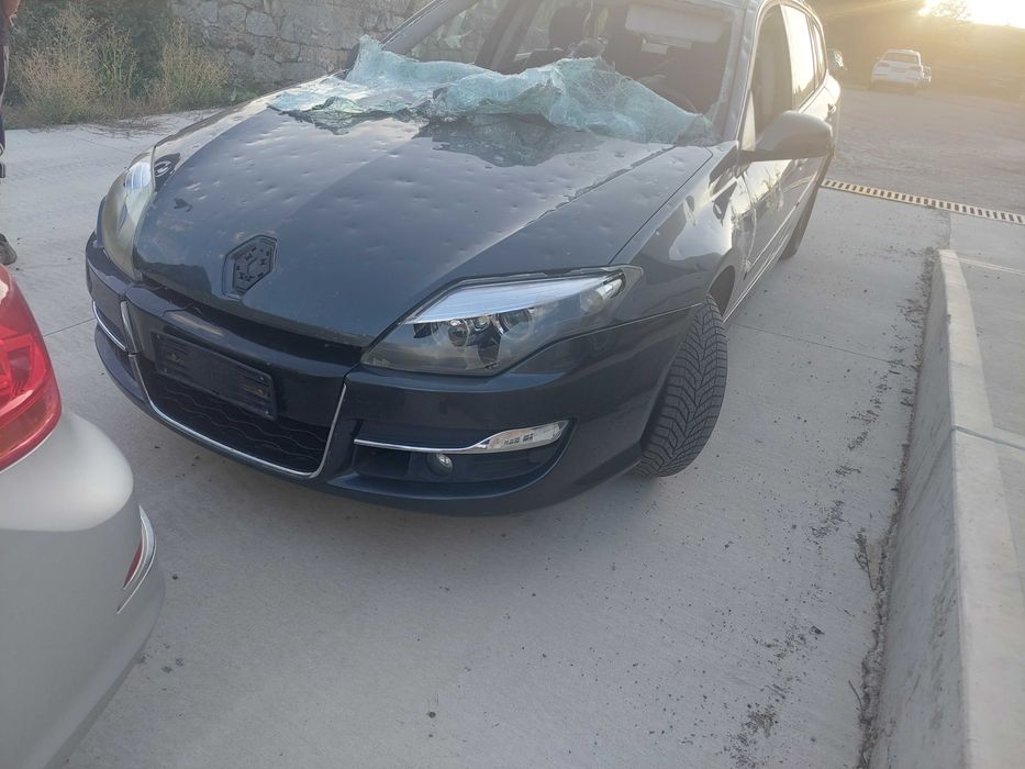 Renault Laguna 2.0 dci , Рено Лагуна на части!
Ноември 2011, Комби