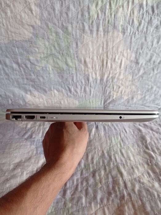 HP Laptop i3 8th Gen