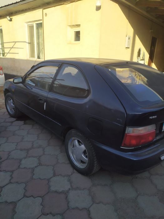 Toyota Corolla, 1995года