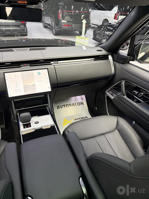 Land Rover Range Rover P530 LWB 2026