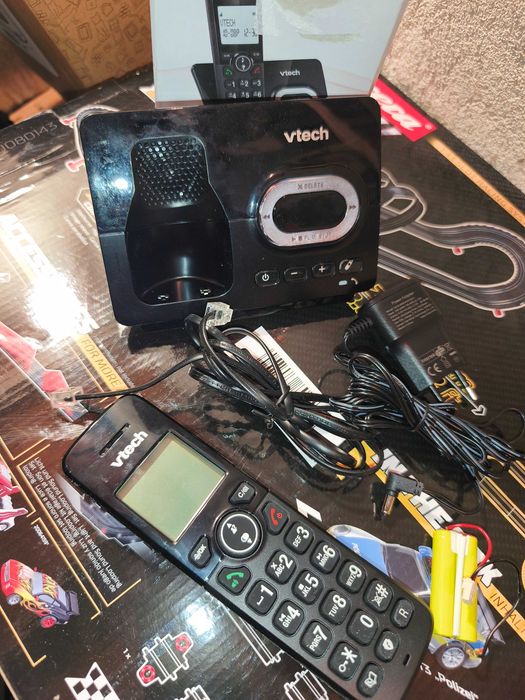 Безжичен домашен телефон VTech CS2050 с телефонен секретар и блокиране на повиквания