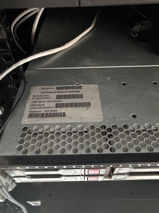 Срочно продам сервер Сервер HPE Proliant DL360 Gen9 (G9) 8*2,5")