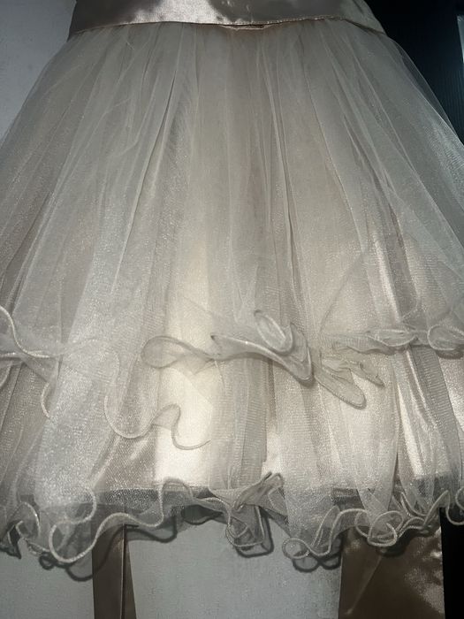 Платье на девочку 4-5 лет