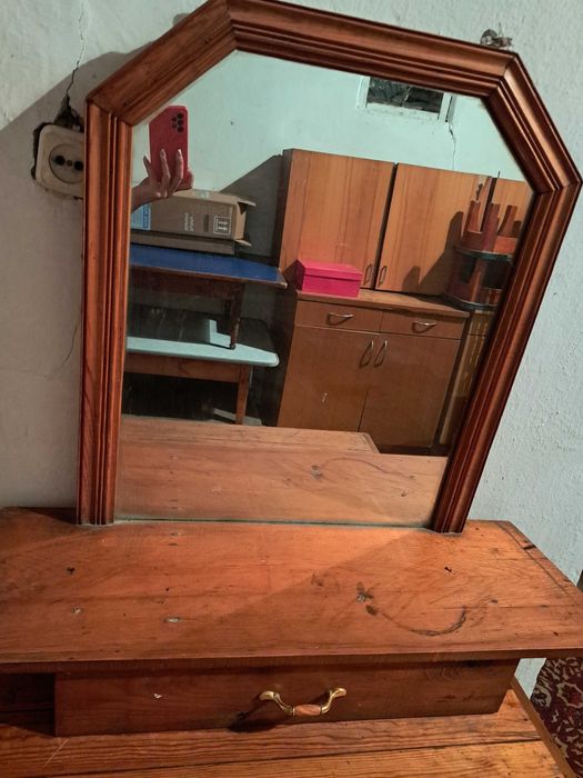 Тремо со столиком