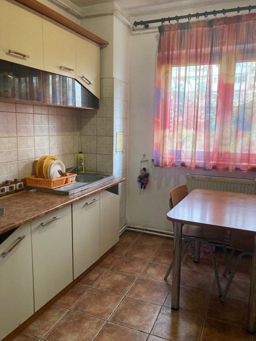 DIRECT PROPRIETAR! Apartament 2 camere de vanzare, zona Apusului, Militari, Centrala NOUA