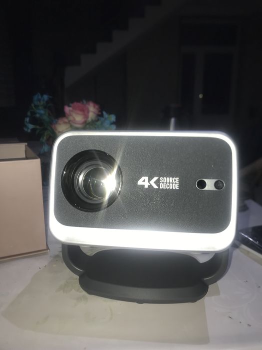 HD SMART Projector