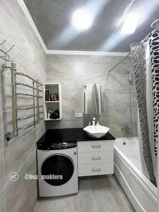 Без МАКЛЕР!! Сдается 2-комнатная квартира девушкам срочно!!!