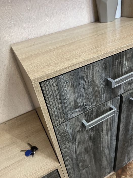 Продам мебель в прихожую