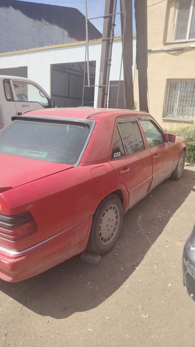 Продам мэрседэс Е 220